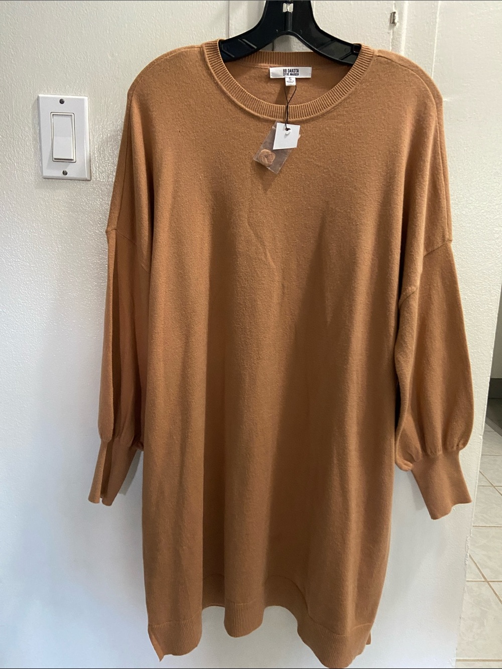 BB Dakota by Steve Madden Taupe Crewneck Sweater Dress